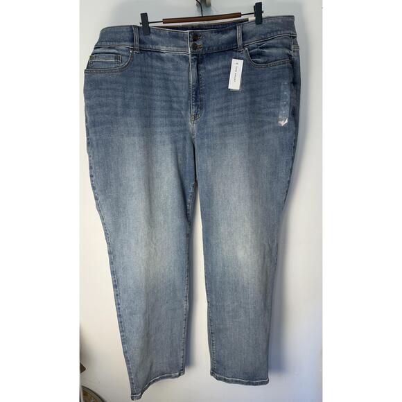 Lane Bryant Denim - NWT Lane Bryant Womens Light Wash High Waist Skinny Fit Straight Leg Jeans 26